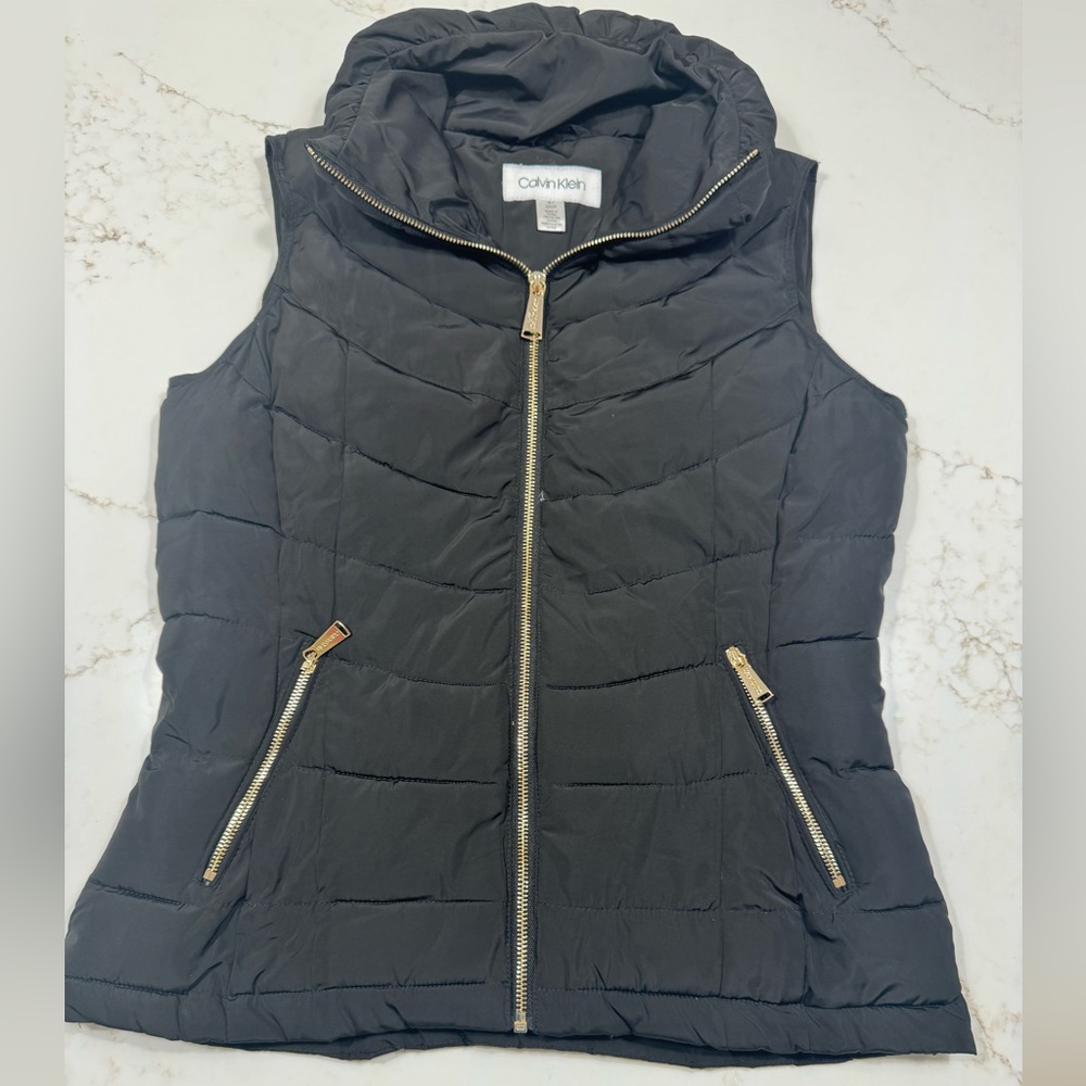 Calvin Klein Black Vest w Gold Accents - Small